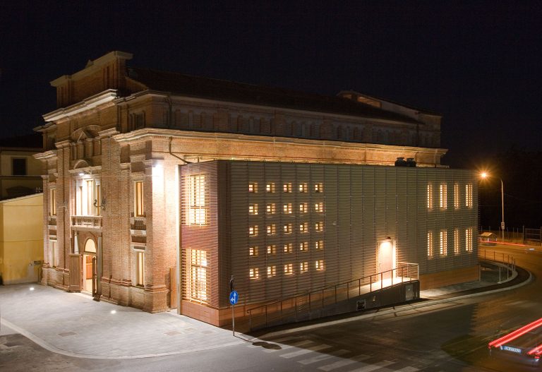 Teatro-cinema comunale di Lamporecchio